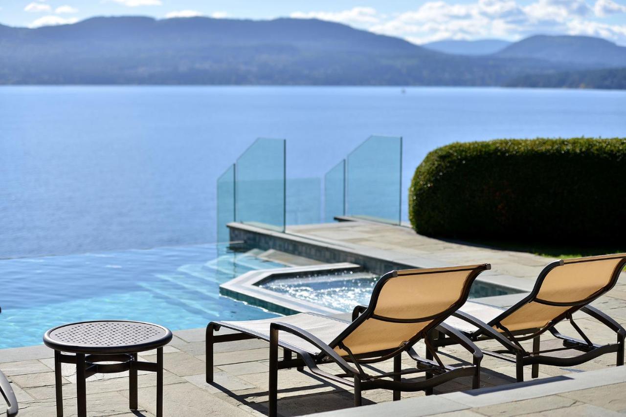 Oceanside Lodge Saanich Inlet North Saanich Bagian luar foto